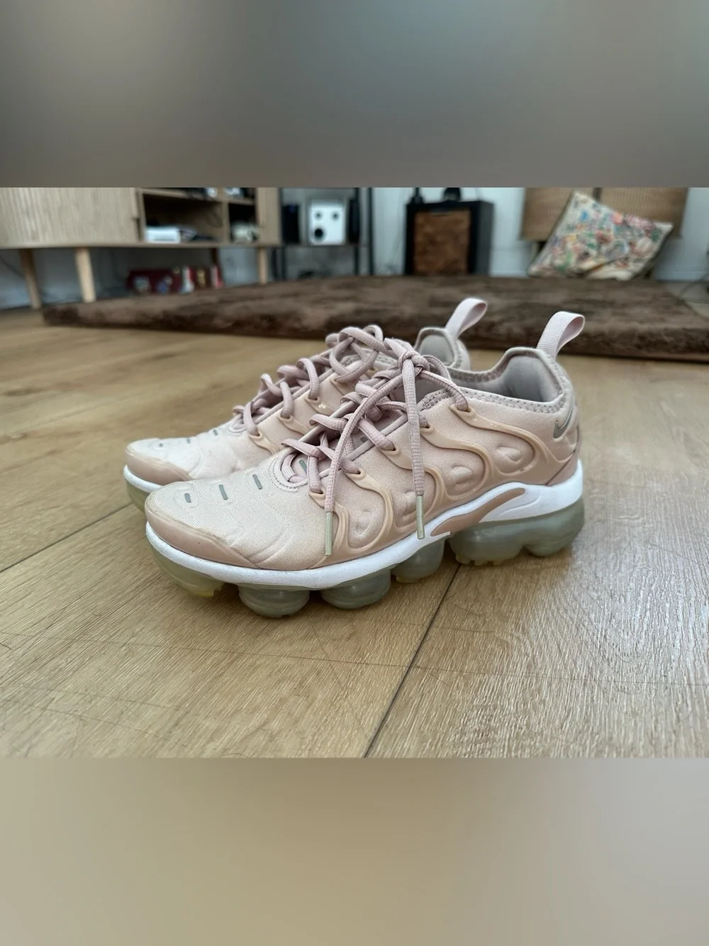 Nike Oxford Pink Air VaporMax Plus Sneakers Size 6.5